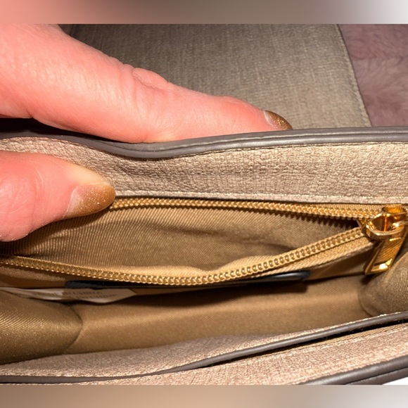 Sondra Roberts Squared Brown and Tan Crocodile Embossed Crossbody Bag (NWOT) - Picture 12 of 13